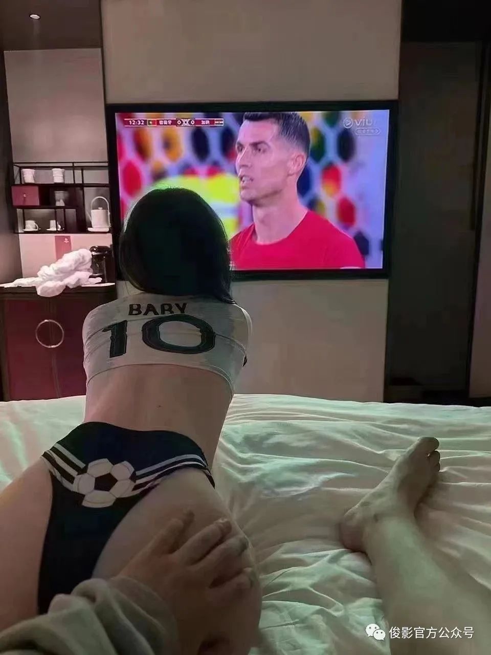 看球嘛，图的就是一个快乐，为进球鼓掌！